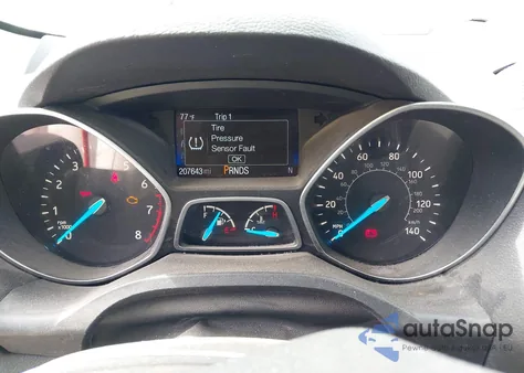 2017 Ford Escape Se z USA, uszkodzony, nr VIN 1FMCU9GD5HUA17889